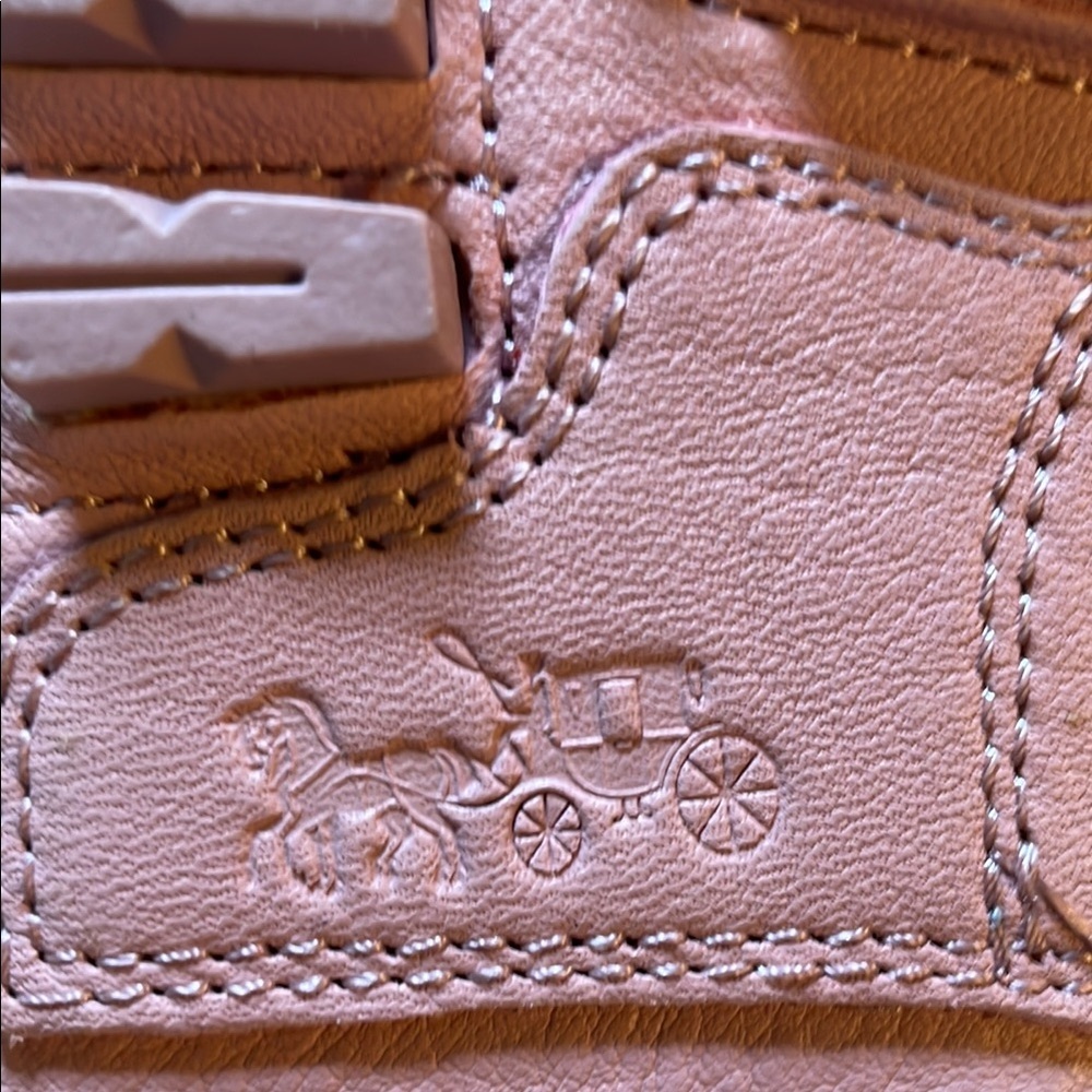 Coach Arlene Studded Leather Driving Moccasin Loafers Sz 5 B Pink - Picture 7 of 7